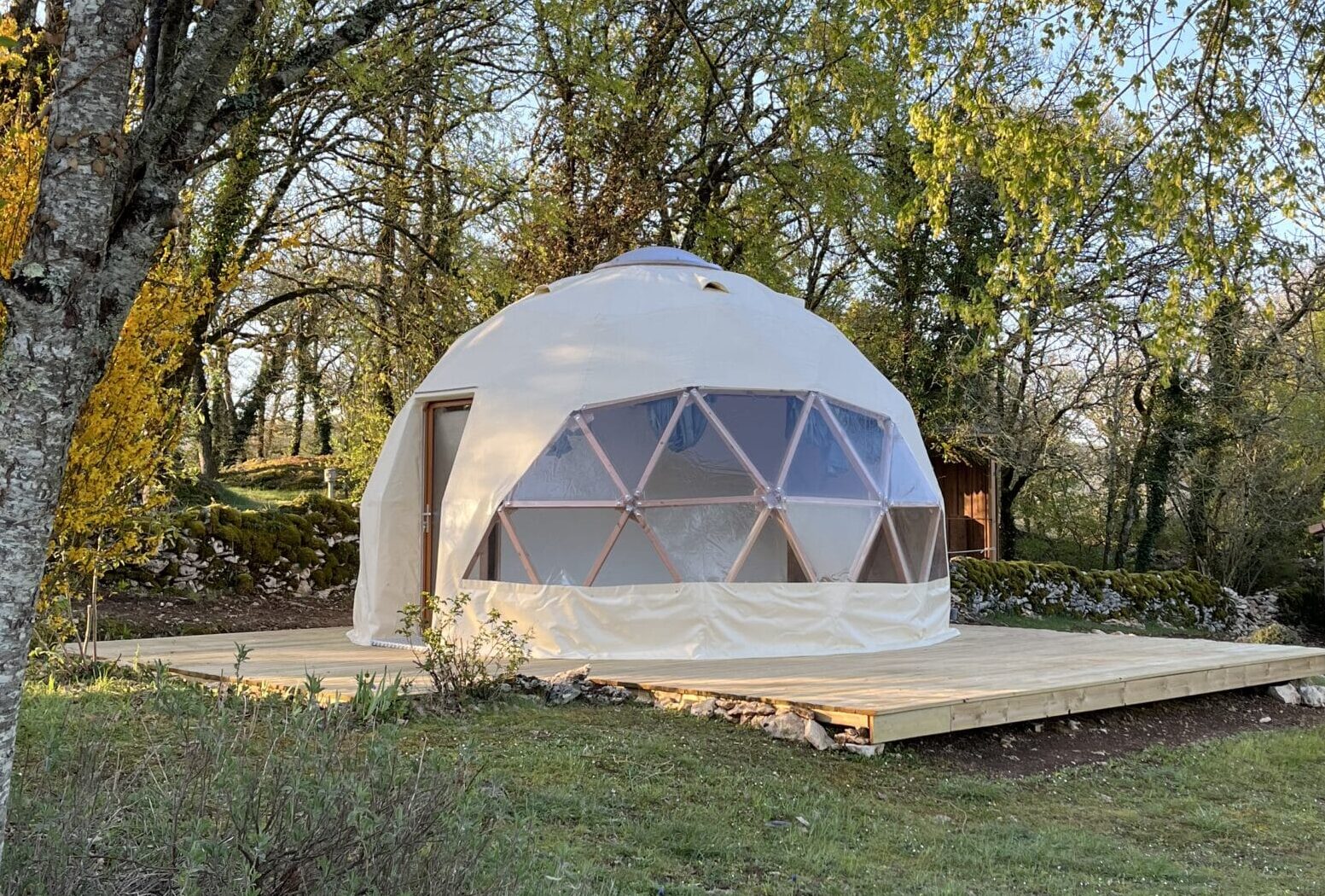 dôme géodésique 4 saisons
